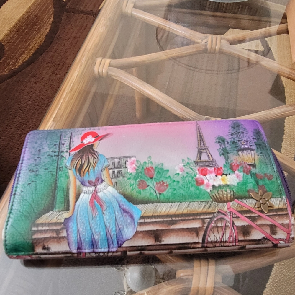 COPY - Anushka Sunrise Paris Wallet
